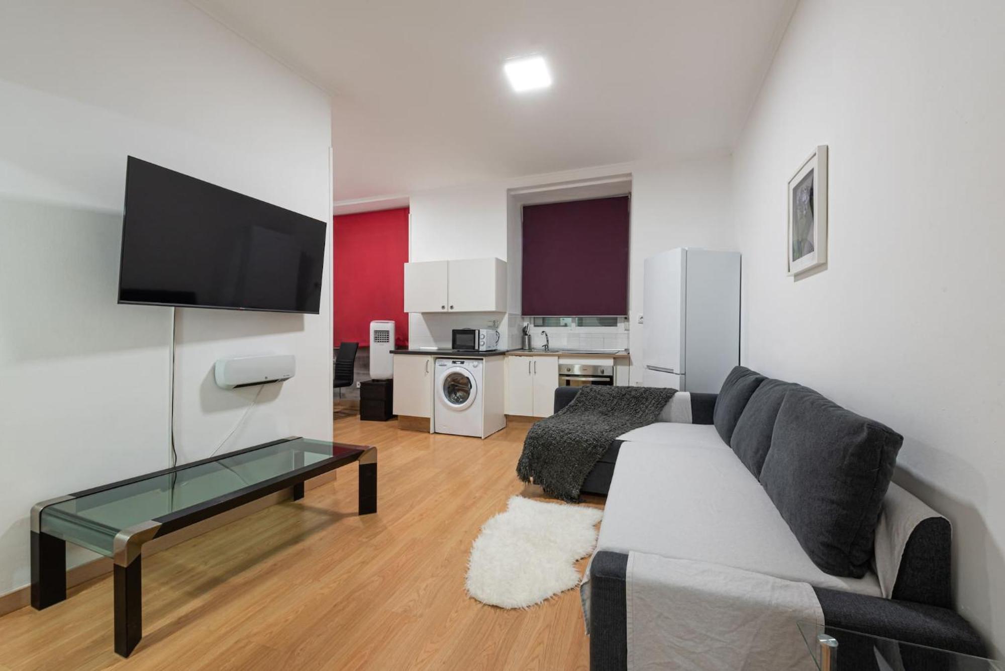 Apartamentos Day Madrid Luna Centro Gran Via Sol Malasana Buitenkant foto